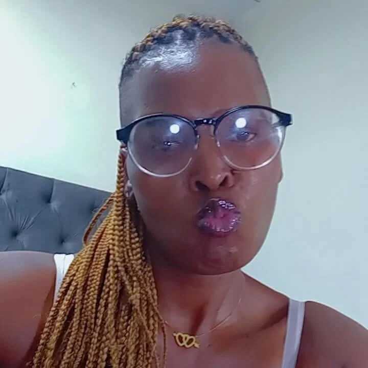 JUNIORBLACKBEAUTYJUXX01 — FansOnlyX creator profile