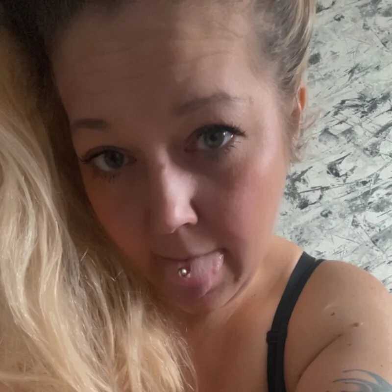 JenniferCarmen — FansOnlyX creator profile