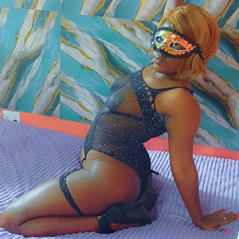 SweetHoney21_ — FansOnlyX creator profile