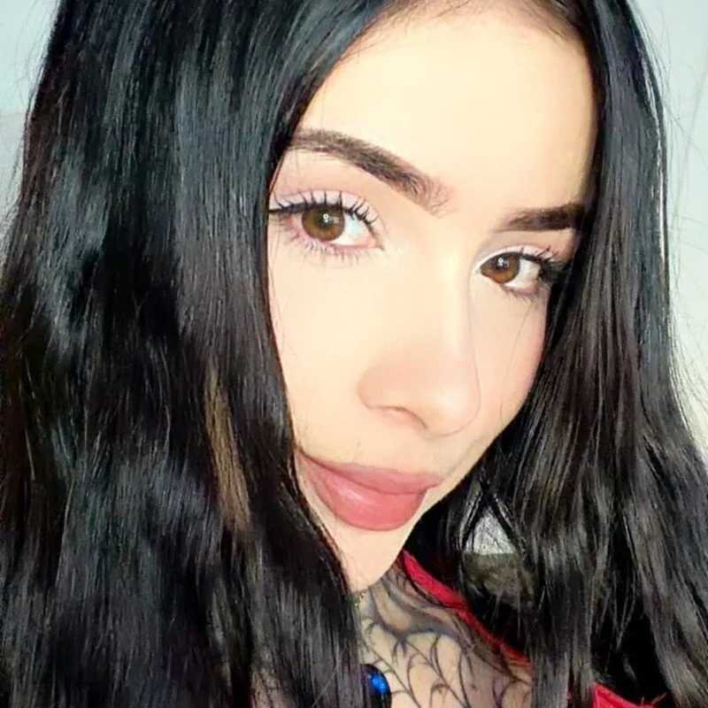 Ally_Snow — FansOnlyX creator profile