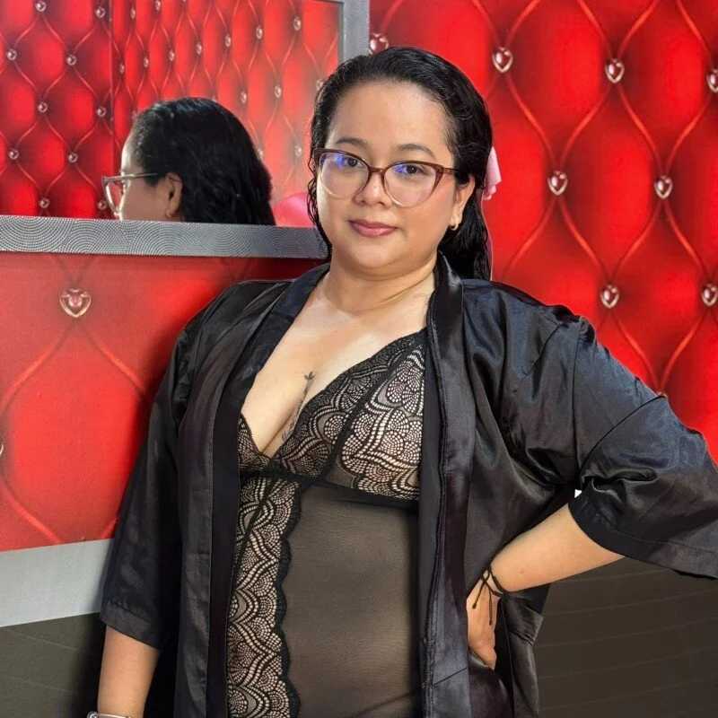 Alexaa_Foox — FansOnlyX creator profile