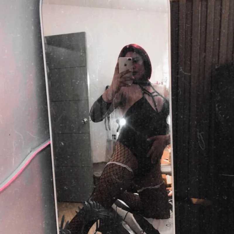 ladybig18 — FansOnlyX creator profile