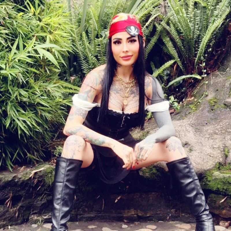 EmiliMontero — FansOnlyX creator profile