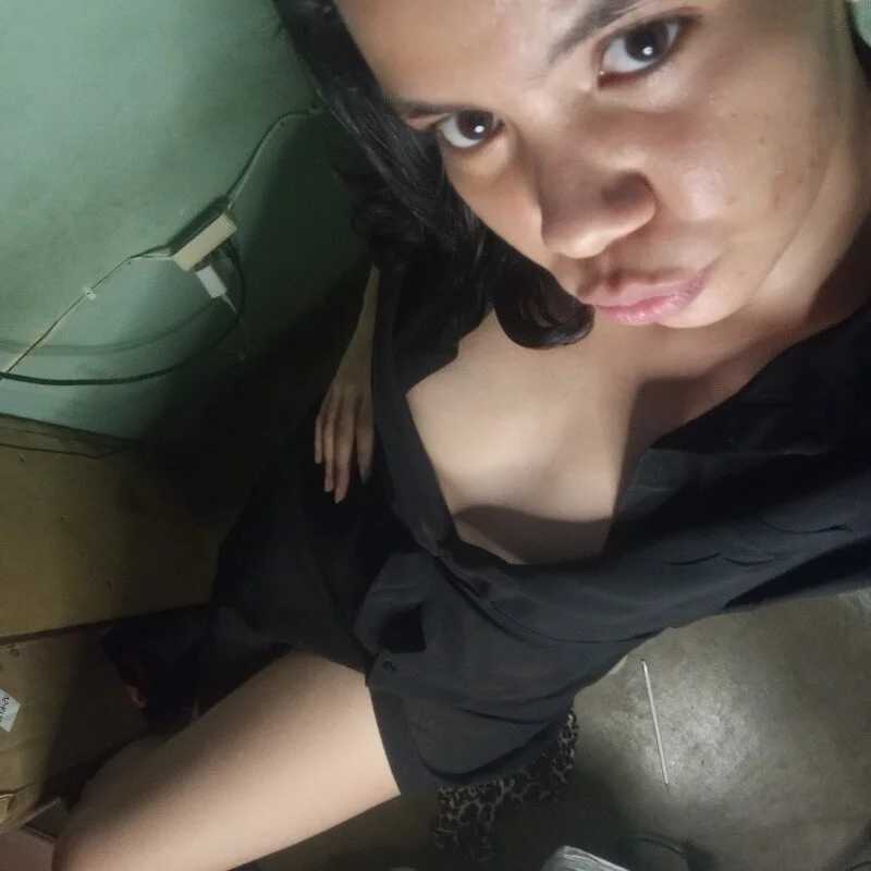 Alejandra2728 — FansOnlyX creator profile