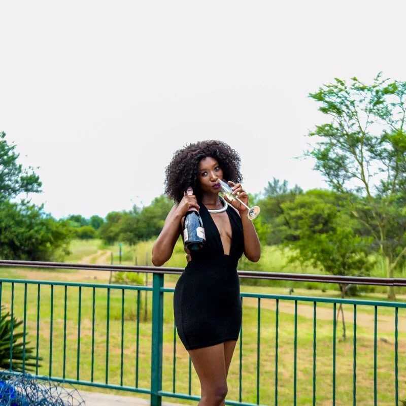 NikkiDickSavage — FansOnlyX creator profile