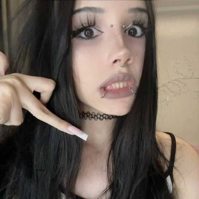 Gloria_Line — FansOnlyX creator profile
