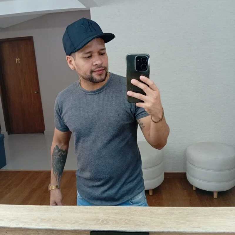 LucasGaeel — FansOnlyX creator profile