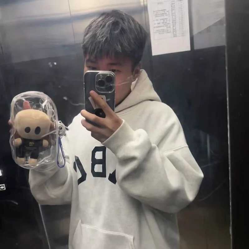 GayMM-002 — FansOnlyX creator profile