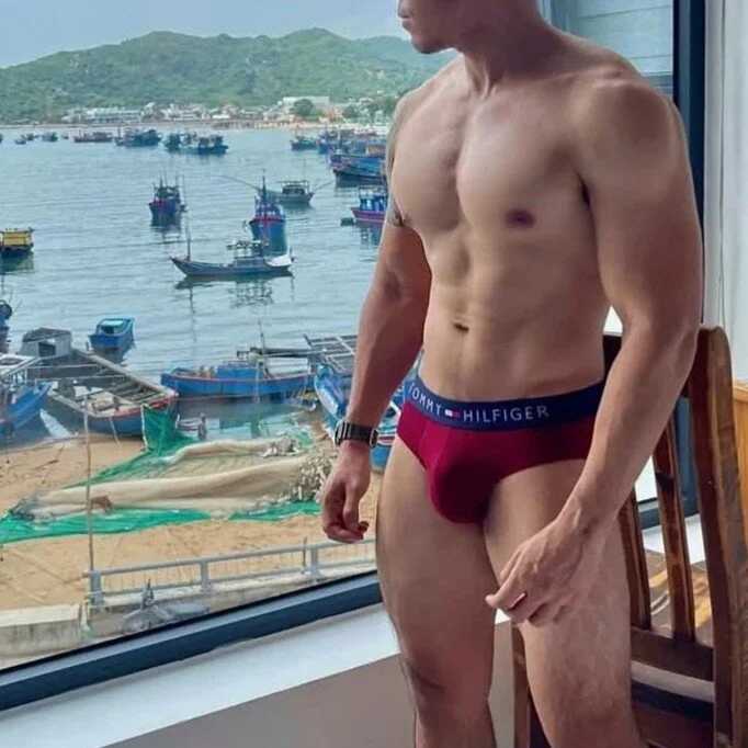boysisi77 — FansOnlyX creator profile