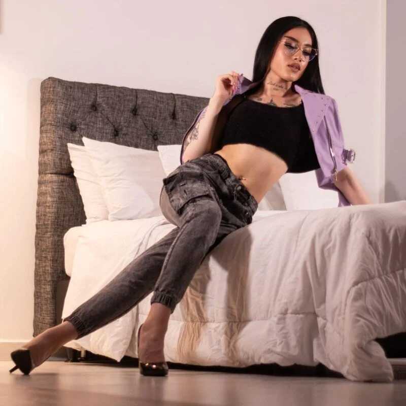 lilivamp — FansOnlyX creator profile