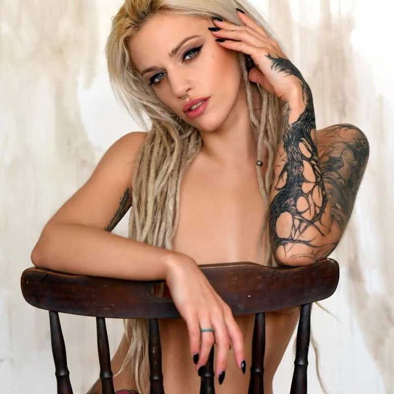 KatniseBabe — FansOnlyX creator profile