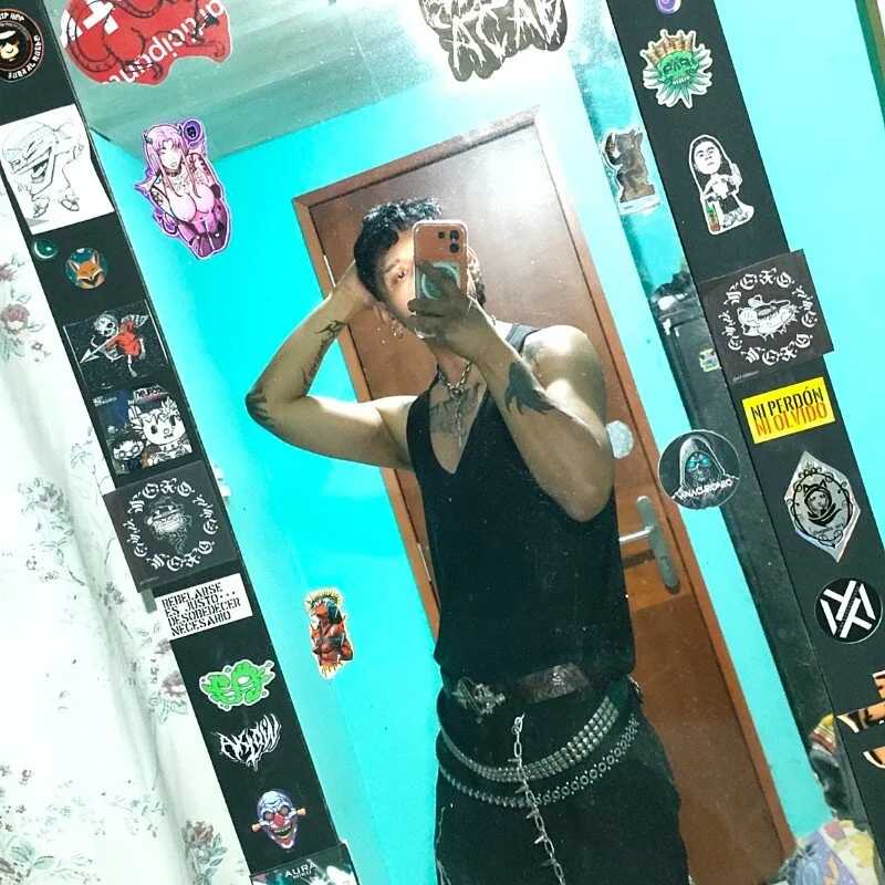 1XxxxxX9 — FansOnlyX creator profile