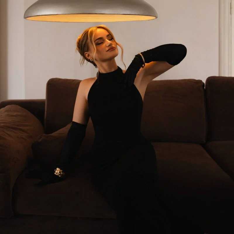 LindsieGreyy — FansOnlyX creator profile