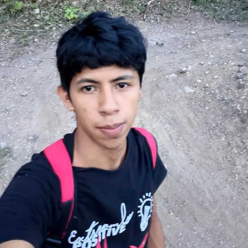 Carlos_Alberto04 — FansOnlyX creator profile