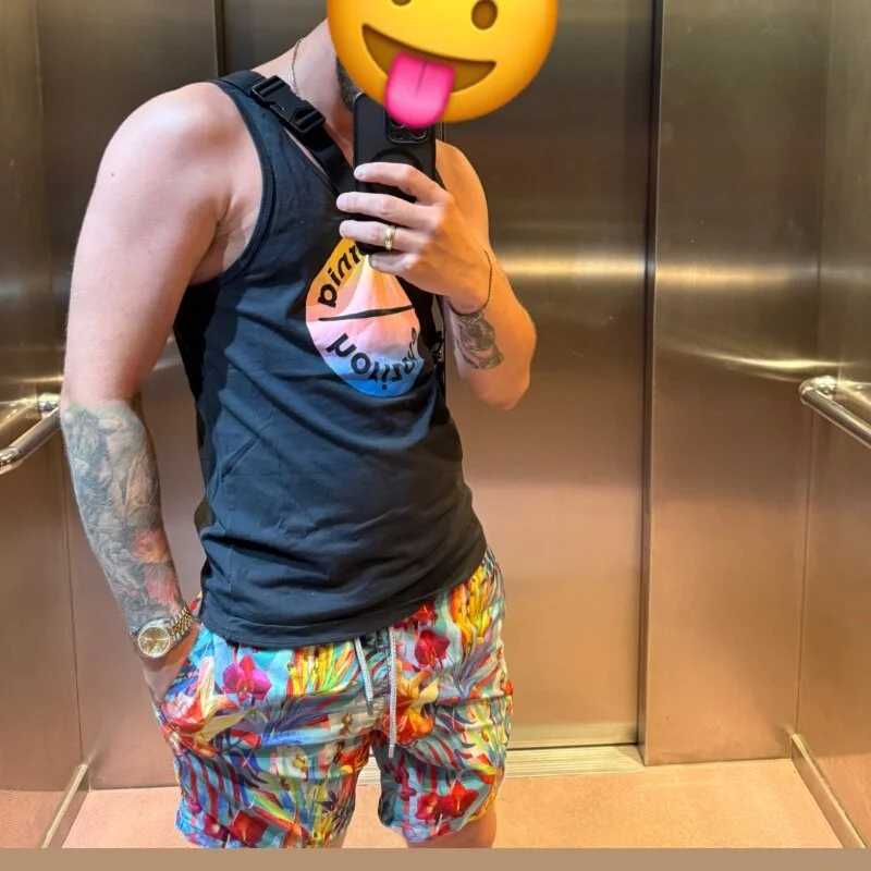 alpha_cock69 — FansOnlyX creator profile