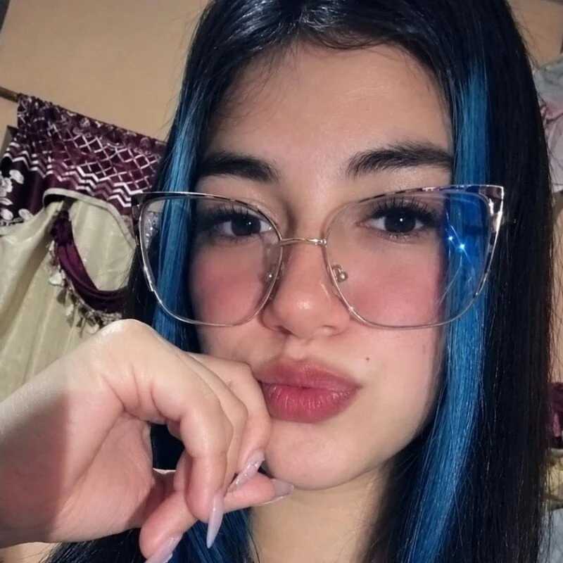Riley_Doll — FansOnlyX creator profile