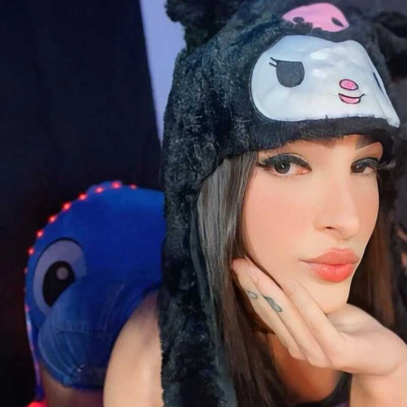 Ariana_doll01 — FansOnlyX creator profile