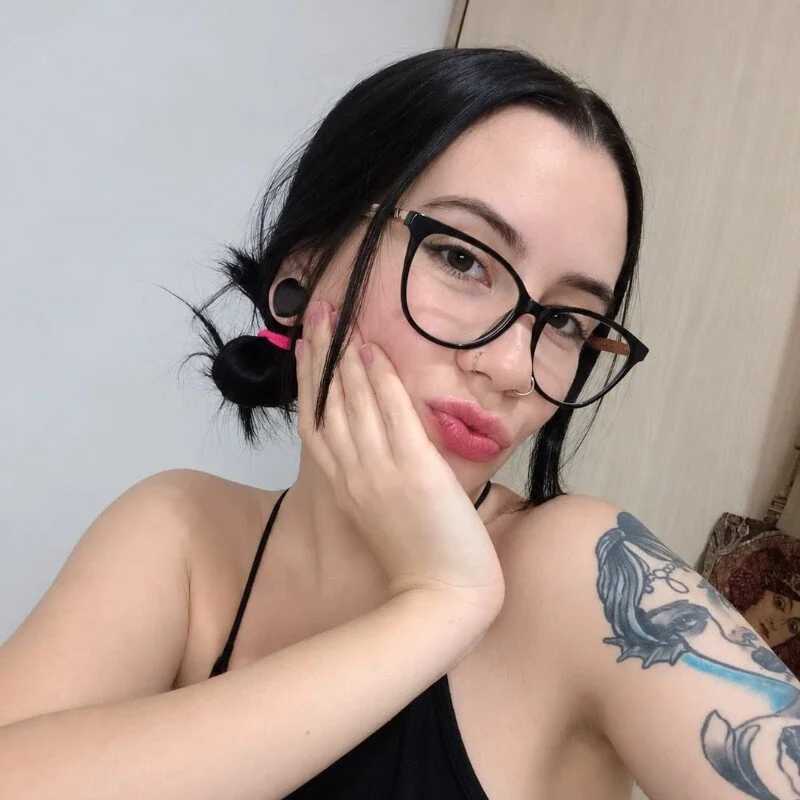 Tara_joii — FansOnlyX creator profile