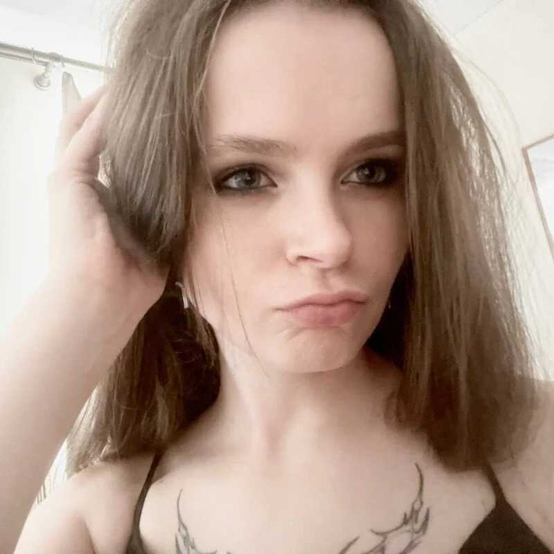 KrystalTrudel — FansOnlyX creator profile