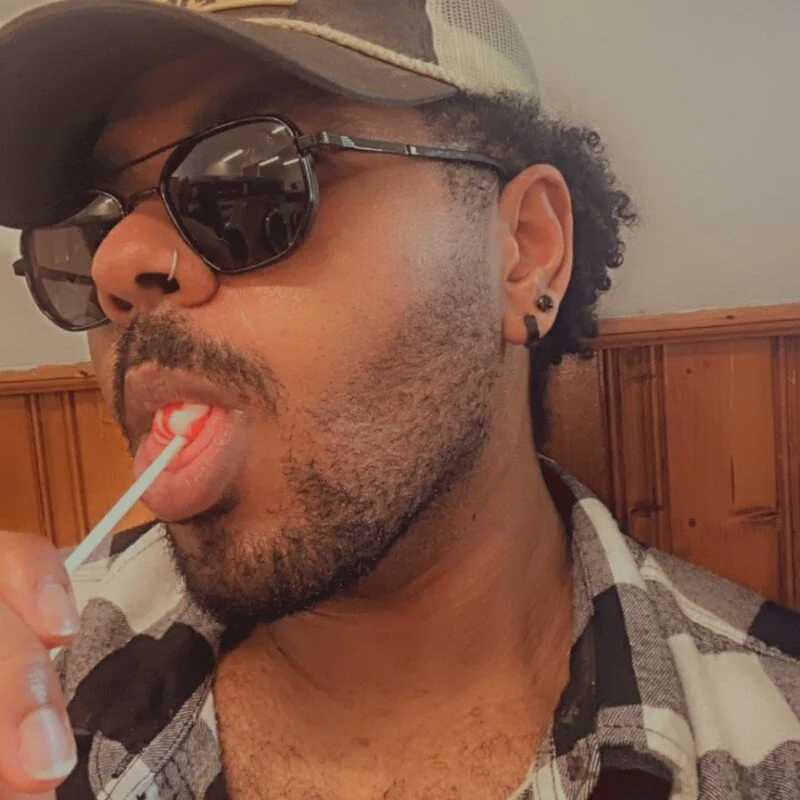 THEFOXESDEN3 — FansOnlyX creator profile