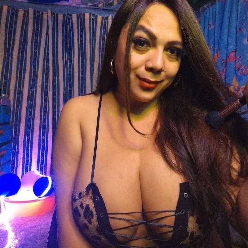 TsMiia_Curve — FansOnlyX creator profile