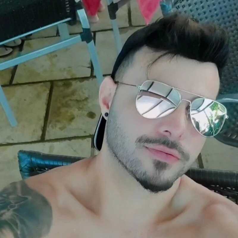 Leo_Mineiro — FansOnlyX creator profile