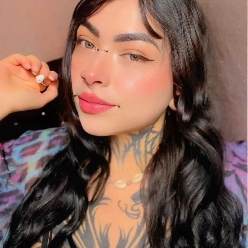 JUTATI — FansOnlyX creator profile