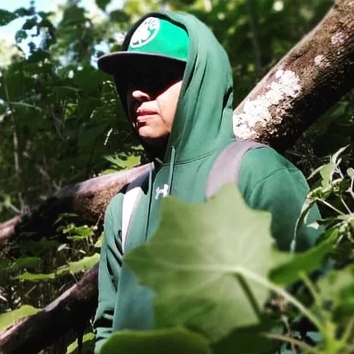 MagicGreen12 — FansOnlyX creator profile