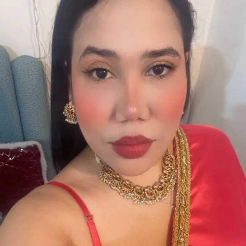 IndraKaur_ — FansOnlyX creator profile