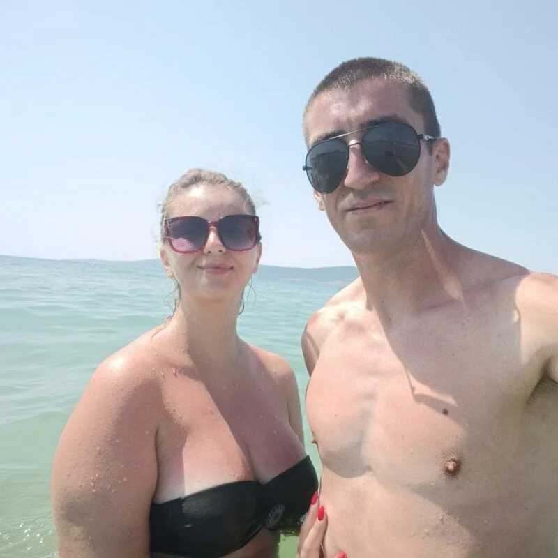 best_couple_for_u — FansOnlyX creator profile