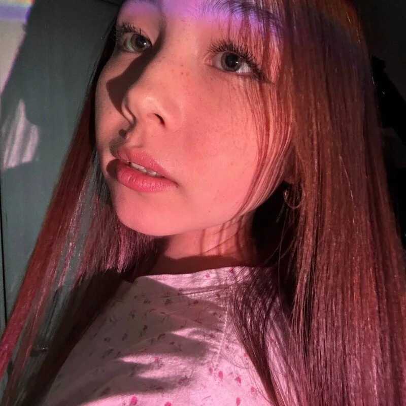 luna_young — FansOnlyX creator profile