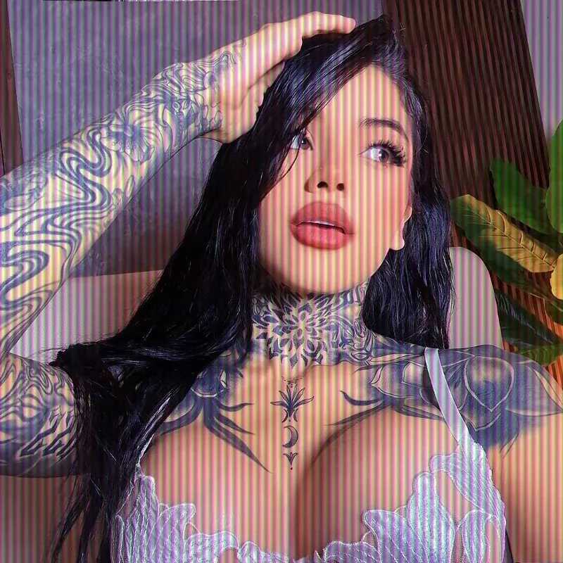 Ana_Winnss — FansOnlyX creator profile