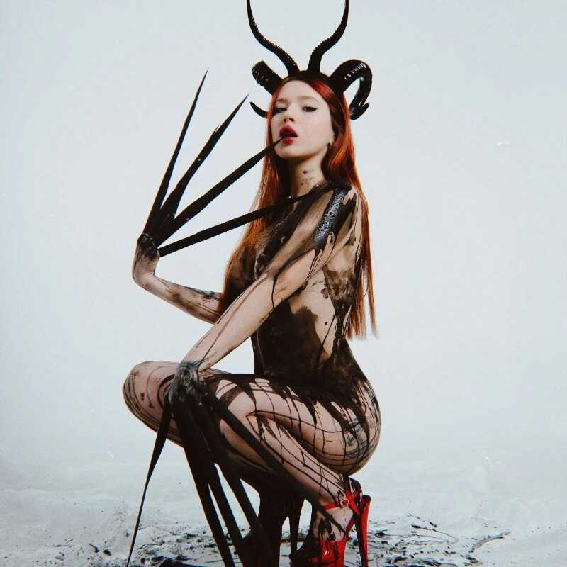 ur_favsuccubus — FansOnlyX creator profile