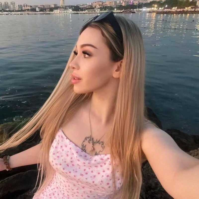 LydiaMarshall — FansOnlyX creator profile