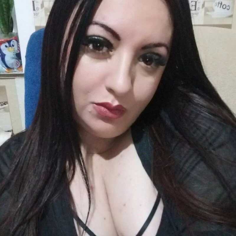 Veronica-Celie — FansOnlyX creator profile