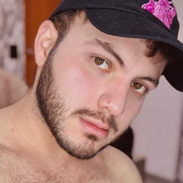 Hairy_salvatore — FansOnlyX creator profile