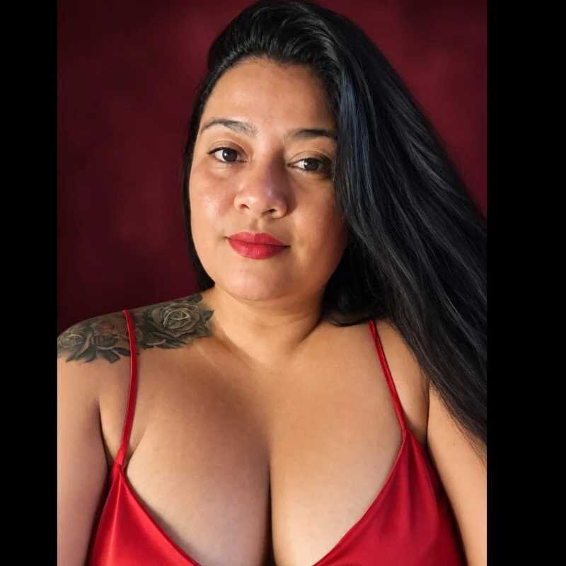 NARNYALABELLA — FansOnlyX creator profile