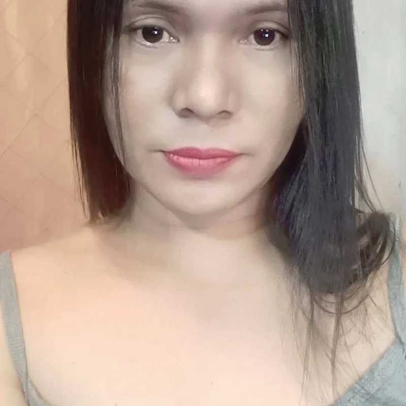 HottyLeciousCum — FansOnlyX creator profile