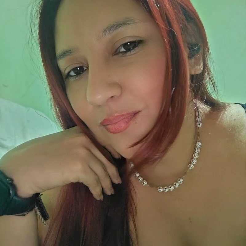 LuciaMiilf — FansOnlyX creator profile