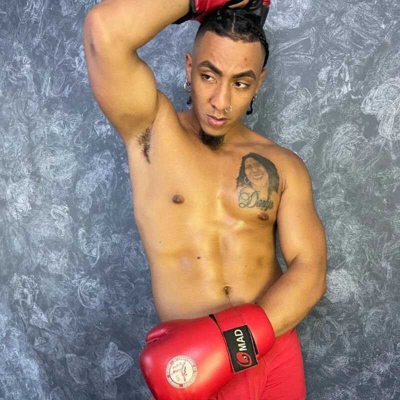 yosoy_enzo2020 — FansOnlyX creator profile
