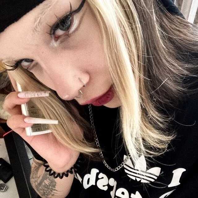 LustyAsuka — FansOnlyX creator profile