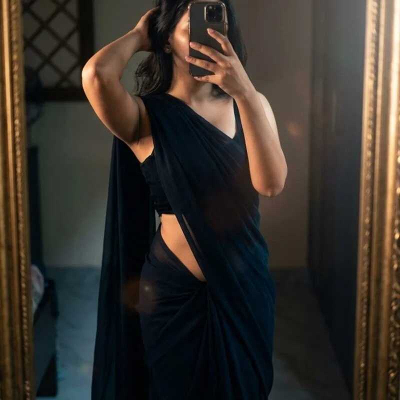 AvantikaSharma — FansOnlyX creator profile