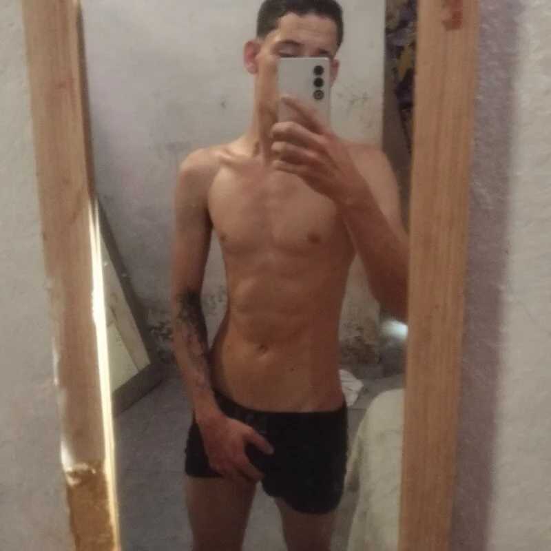 NOAHNZ_7 — FansOnlyX creator profile