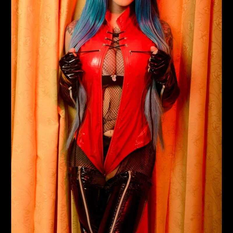 MissCarolinne — FansOnlyX creator profile