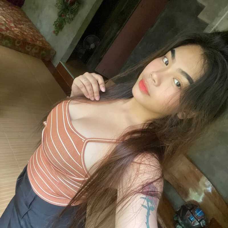 RileyReid_19 — FansOnlyX creator profile