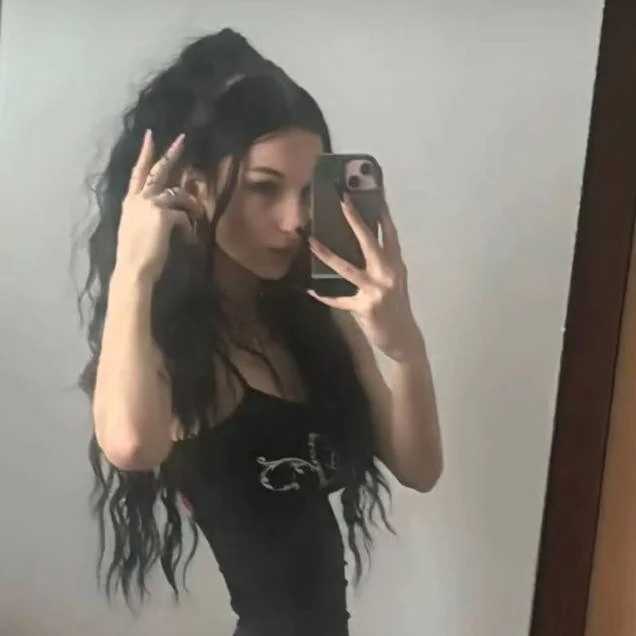 ImMarcelinee — FansOnlyX creator profile