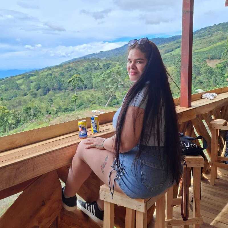 NinaFuentes2X — FansOnlyX creator profile