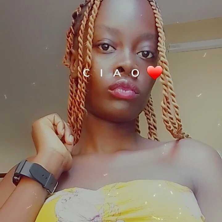 Petite_ellaa — FansOnlyX creator profile