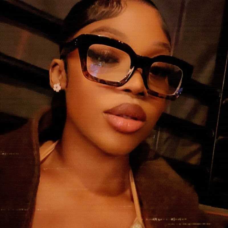 beverlyxxxx — FansOnlyX creator profile