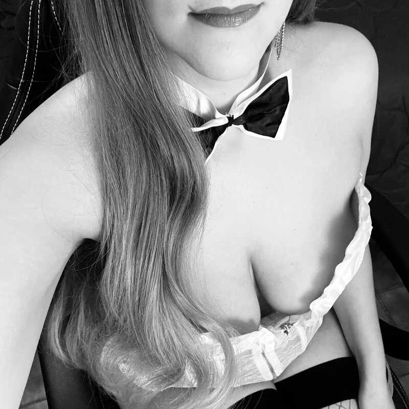 SweetSofia11 — FansOnlyX creator profile